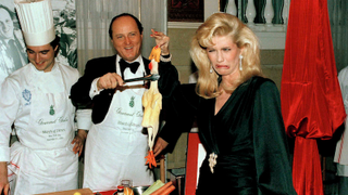 Ivana Trump Is Writing a Memoir
